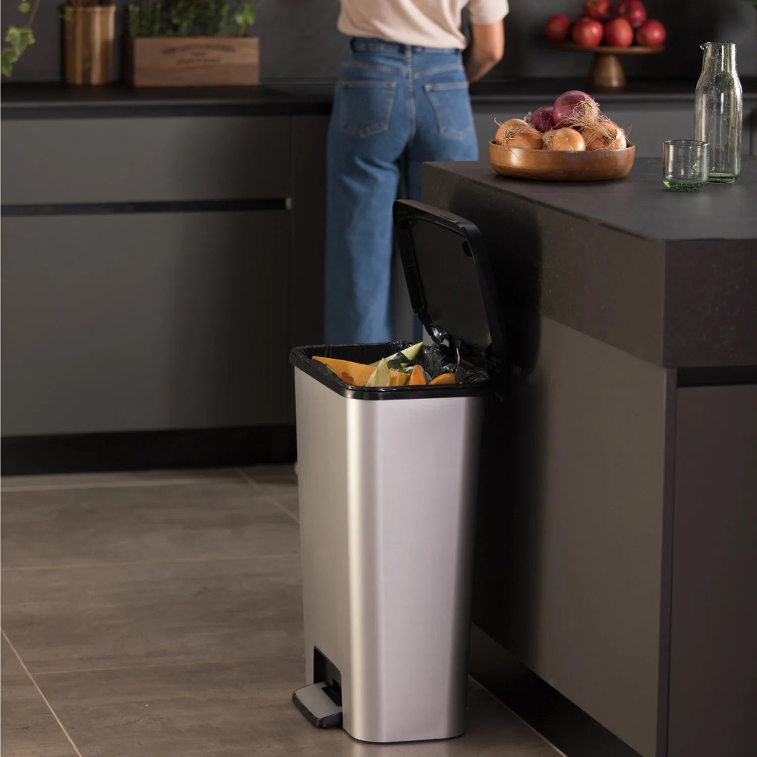 Curver Compact Bin 50 L - Silver