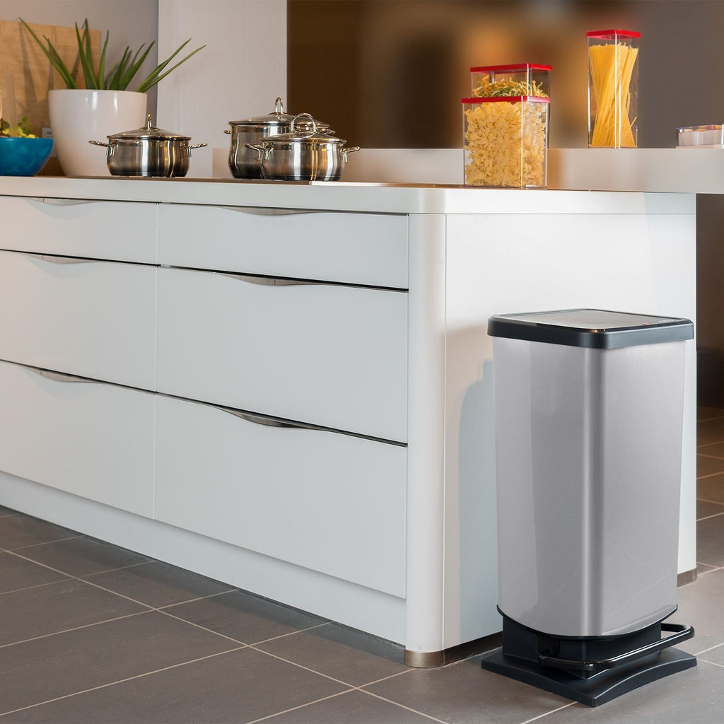 Rotho Paso Pedal Bin Silver 40 L